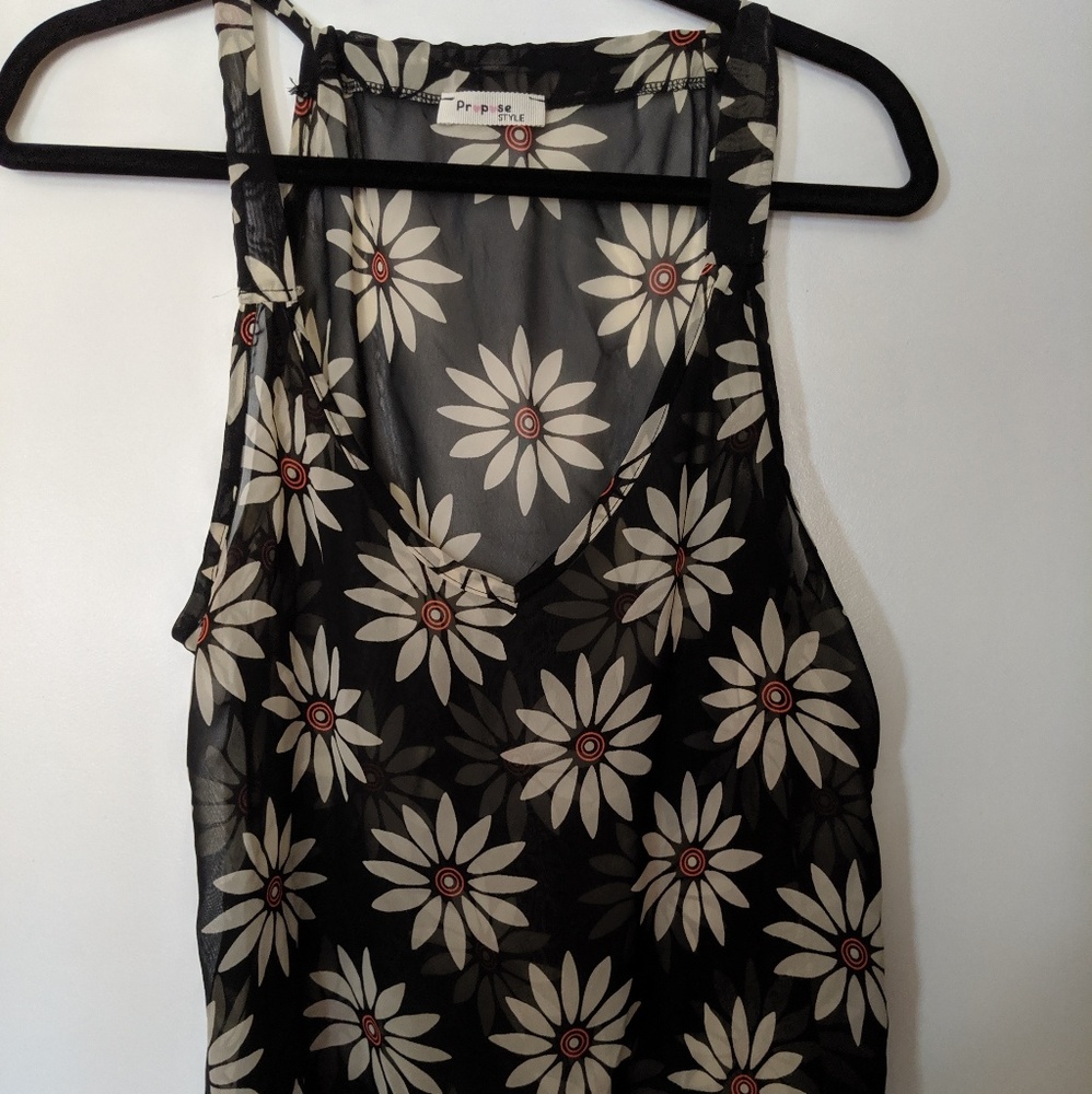 Women M/L • Sheer Daisy Print Tank Top